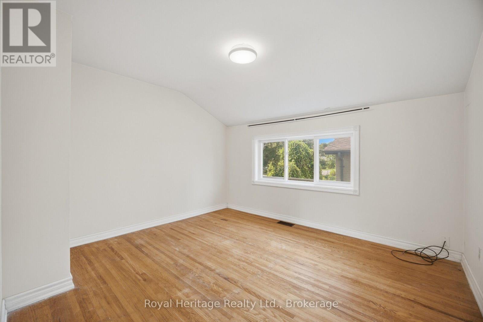 1546 LAKEMOUNT STREET - Image 11