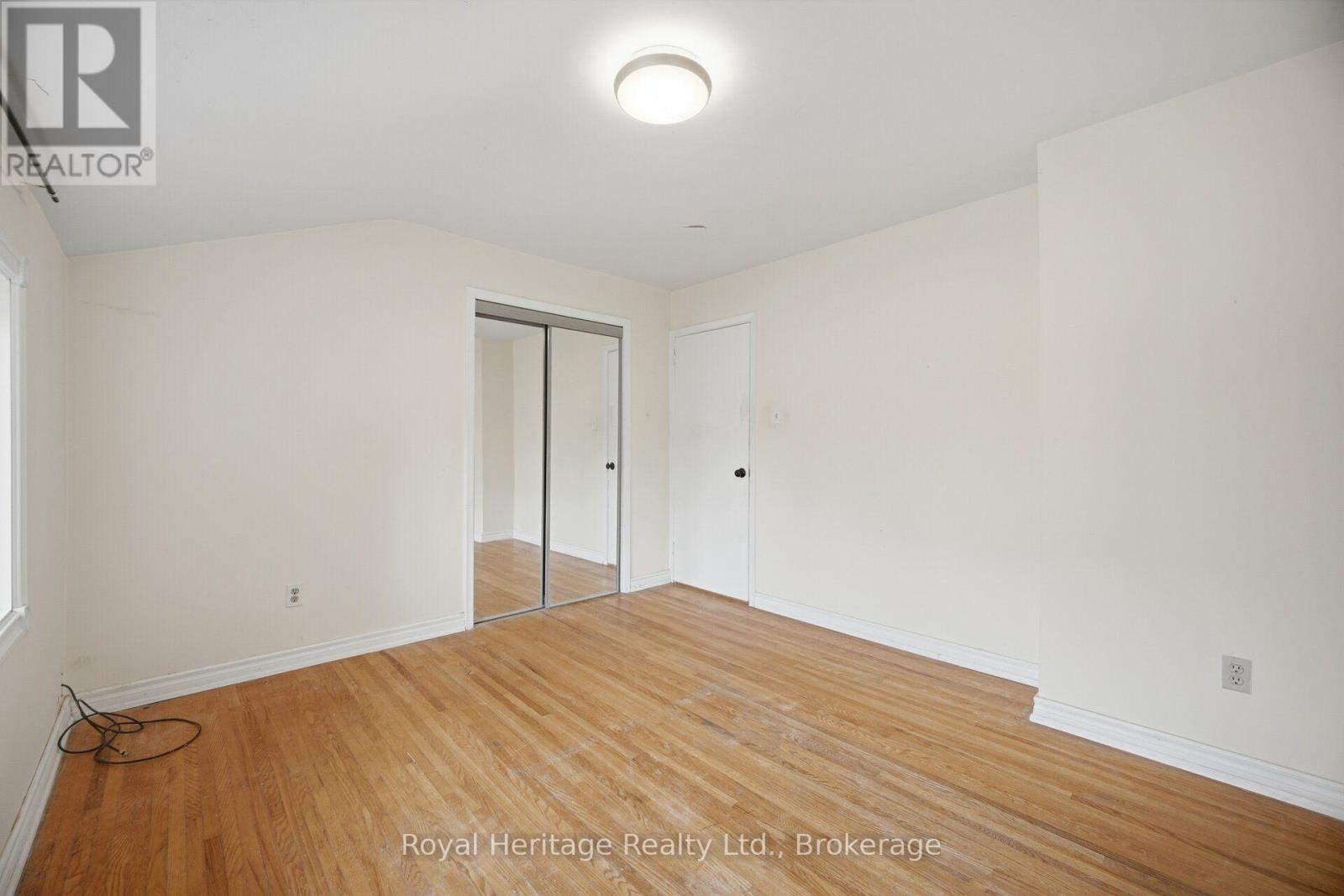 1546 LAKEMOUNT STREET - 12