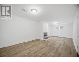 1546 Lakemount Street, Oshawa, ON L1J3Y2 Photo 17
