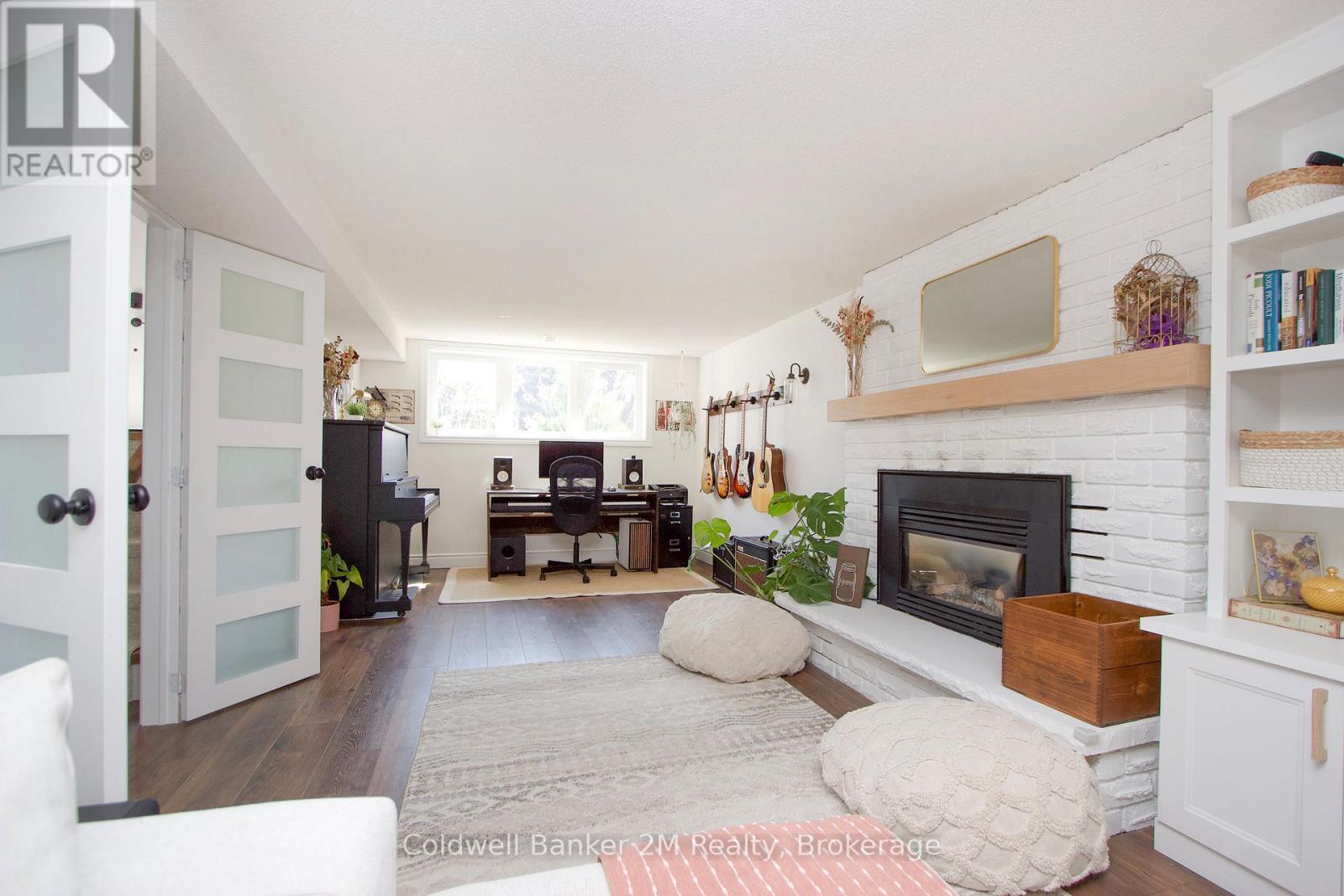 842 SAINT ANNE COURT - Image 34