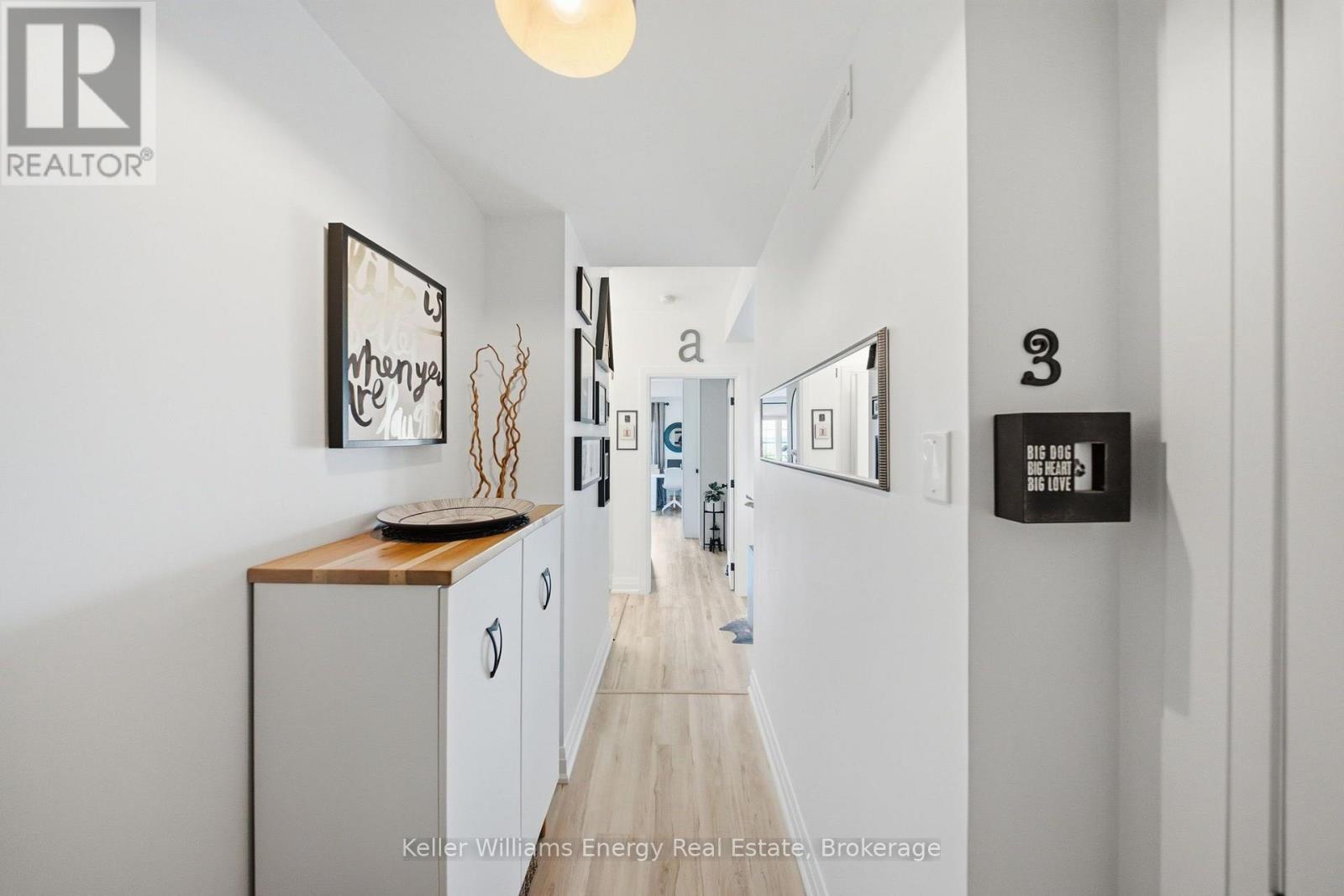 #308 395 LAKEBREEZE DRIVE - Image 5