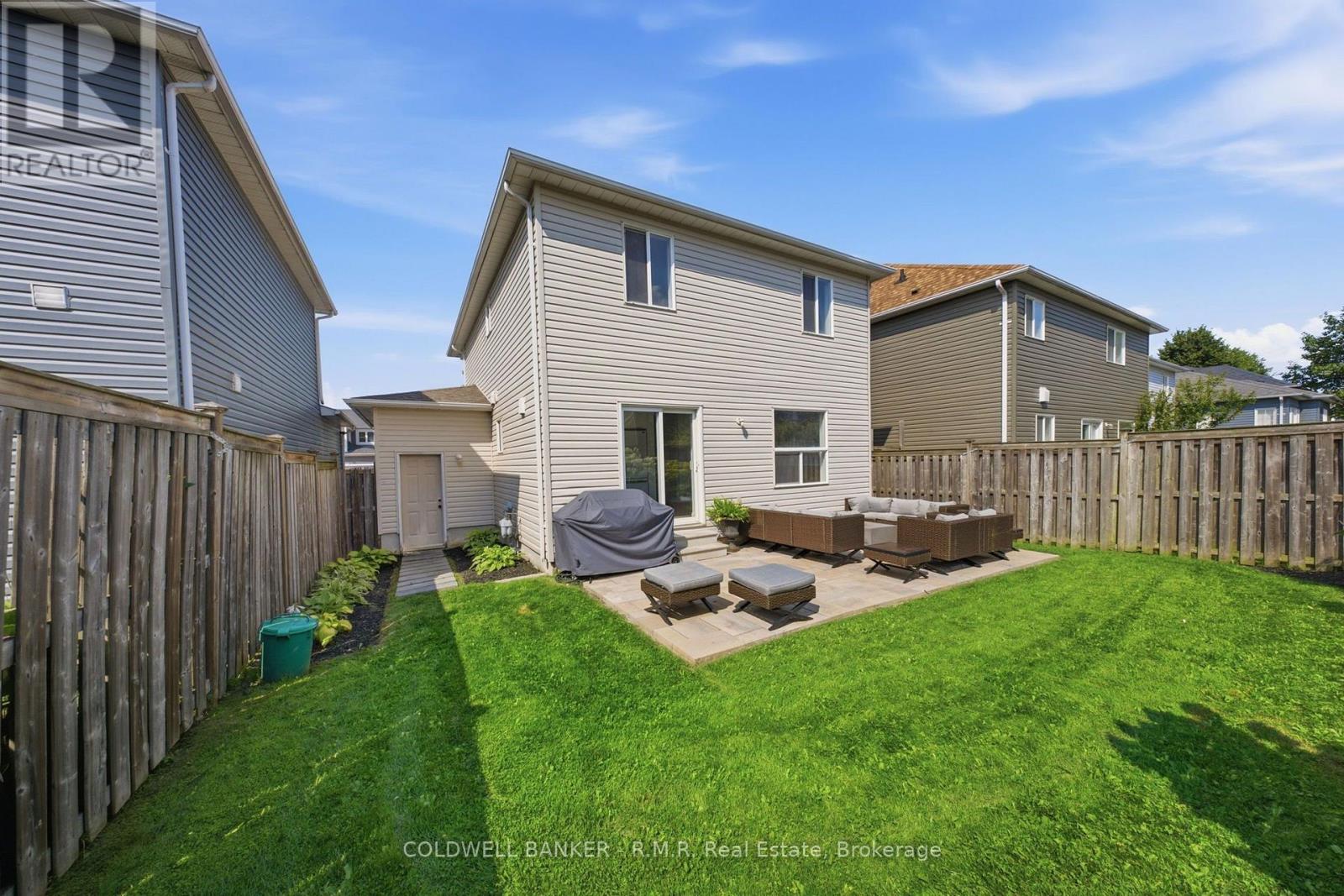 15 SCHOONER LANE - Image 29