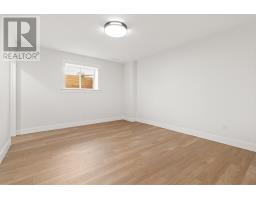 190 Castle Bridge Drive thumbnail 38