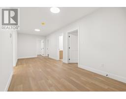 190 Castle Bridge Drive thumbnail 34