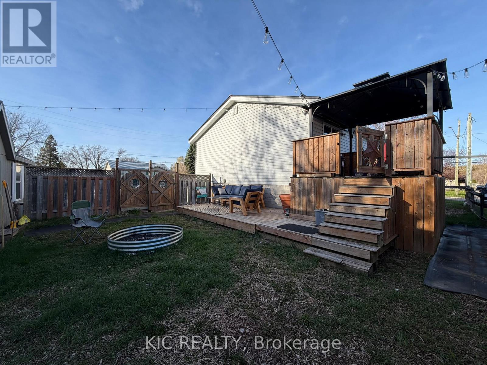 3 CREEKSIDE DRIVE - Image 9