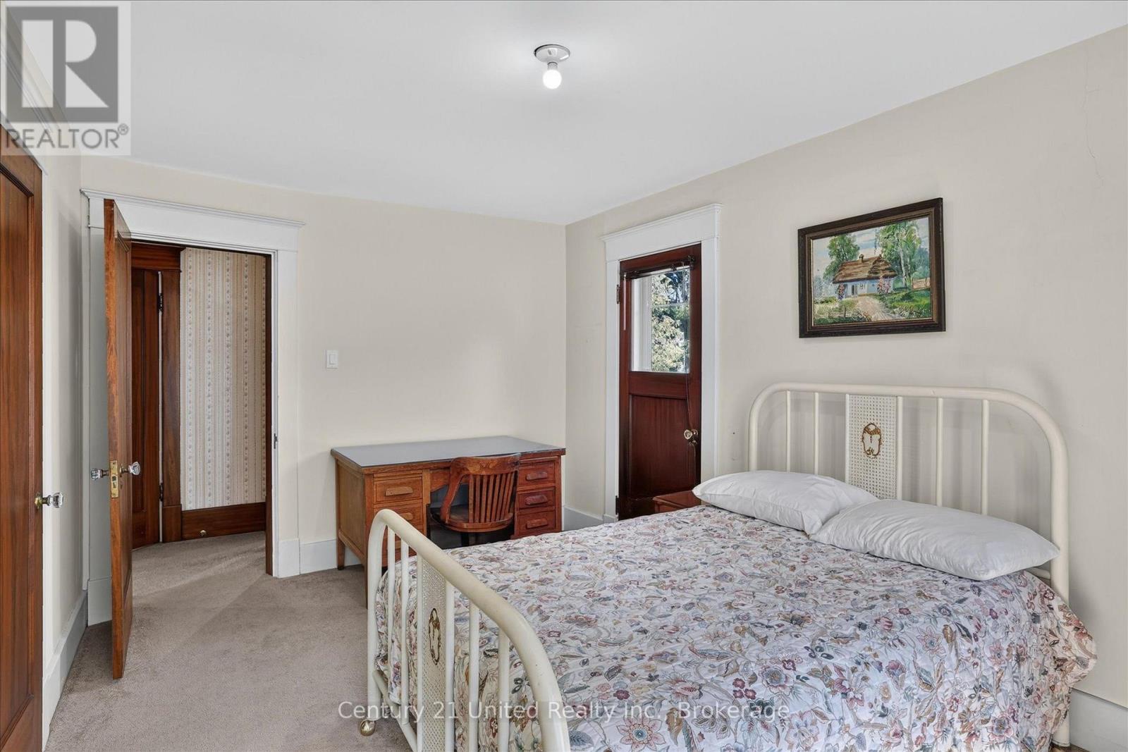 498 WELLER STREET - 26