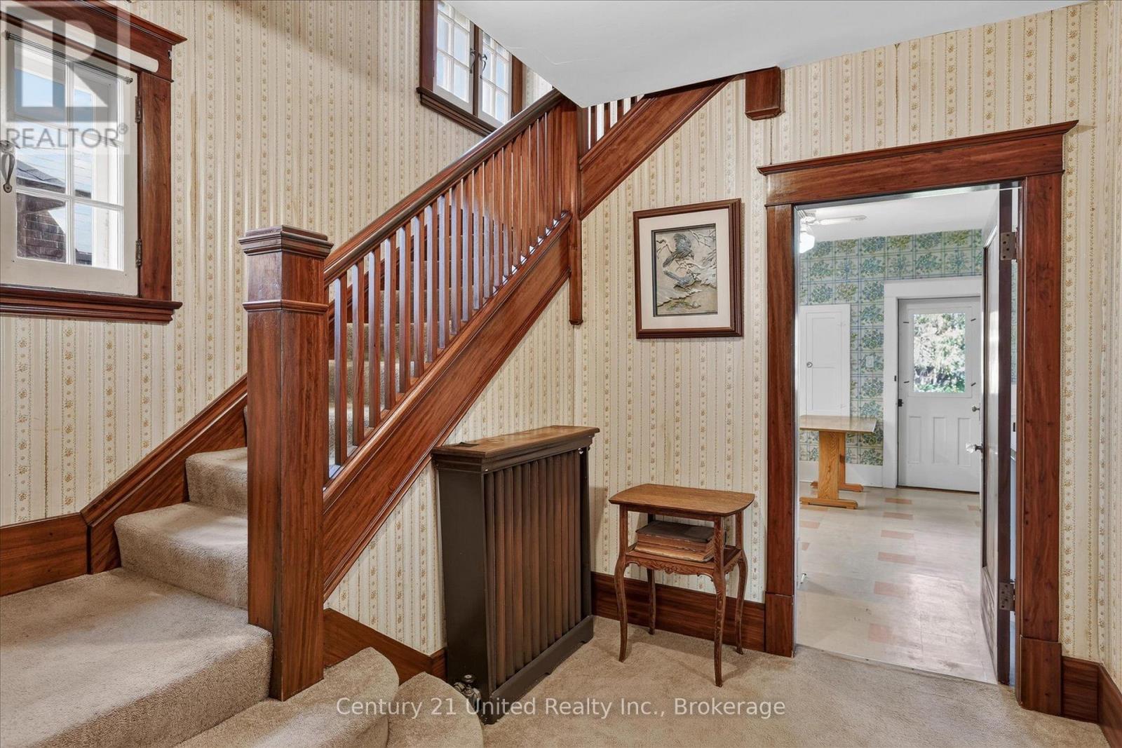 498 WELLER STREET - Image 6