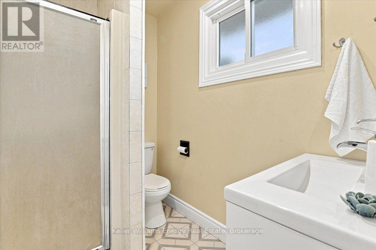 778 HEWITT DRIVE - 22