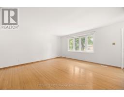 25 Noel Avenue, London East, ON N5V1A9 Photo 13