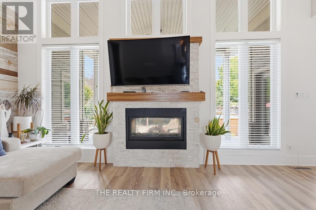 1308 BIRCHWOOD DRIVE - Image 9