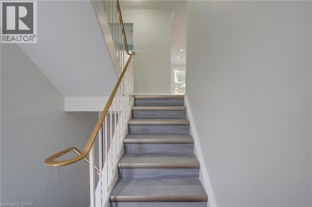 #4 417 KEATS Way - Image 7