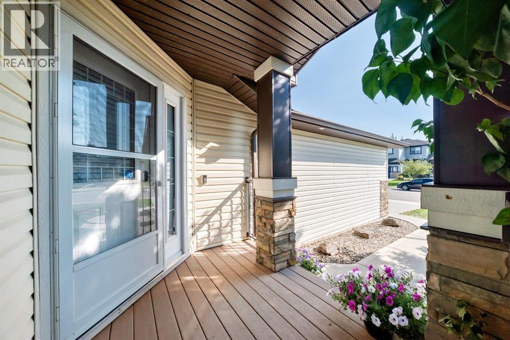 142 Strathmore Lakes Place