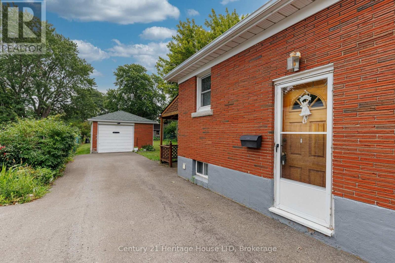 170 ABERDEEN STREET - Image 8