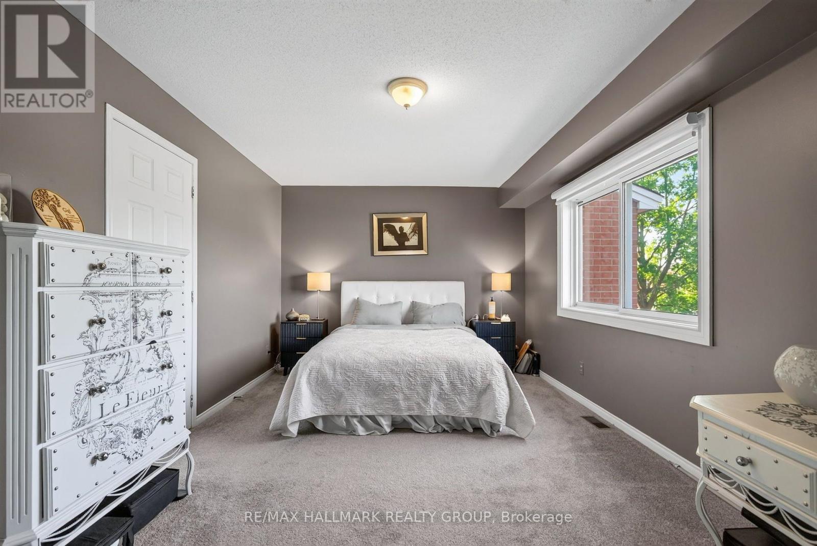 3 Bed, 2 Bath House for Sale in Ottawa – 1655 GREYWOOD DRIVE, Ottawa – MLS# X13666336 - Image 16