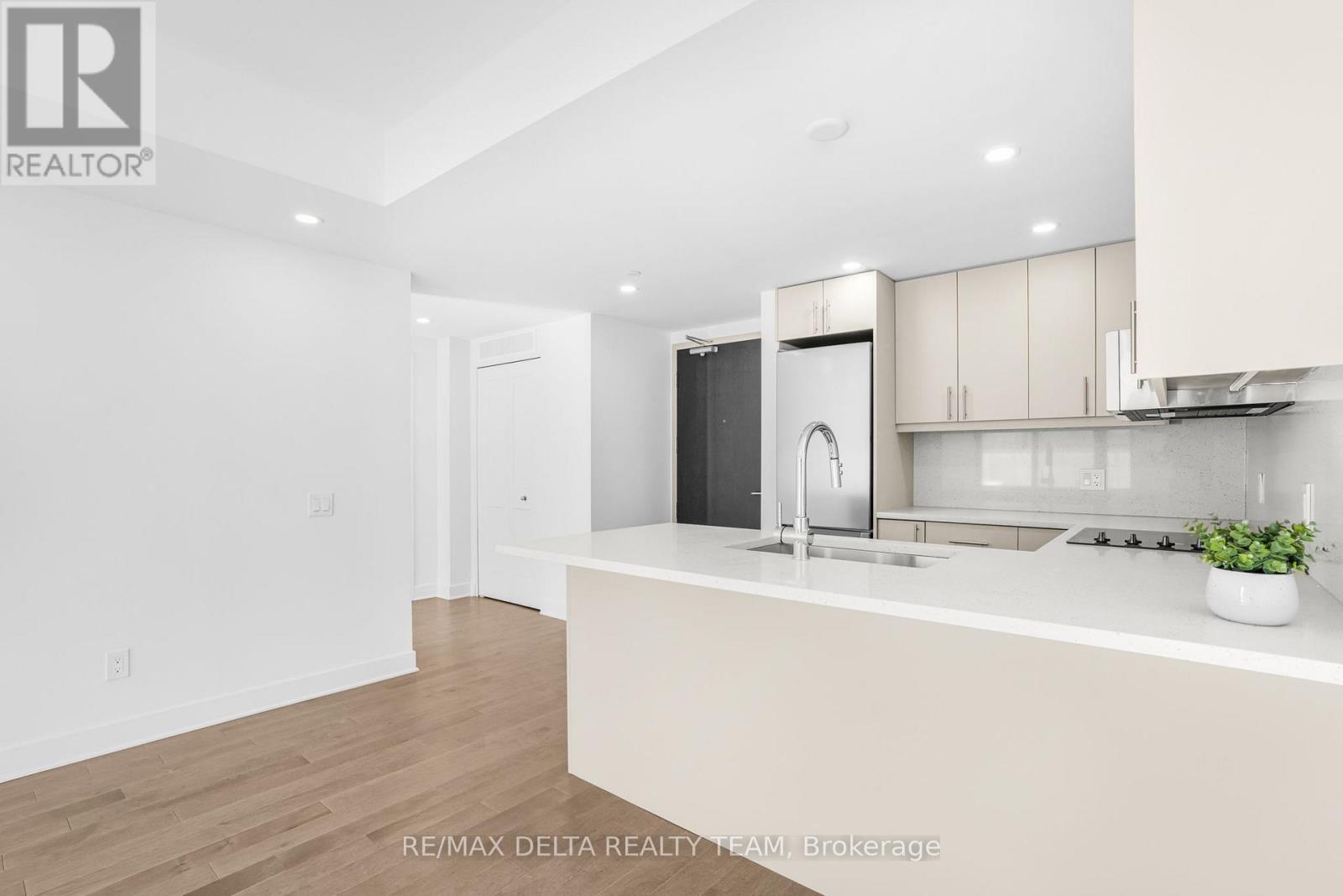 1 Bed, 1 Bath House for Rent in Ottawa – 2208 – 180 GEORGE STREET, Ottawa – MLS# X13666386 - Image 9