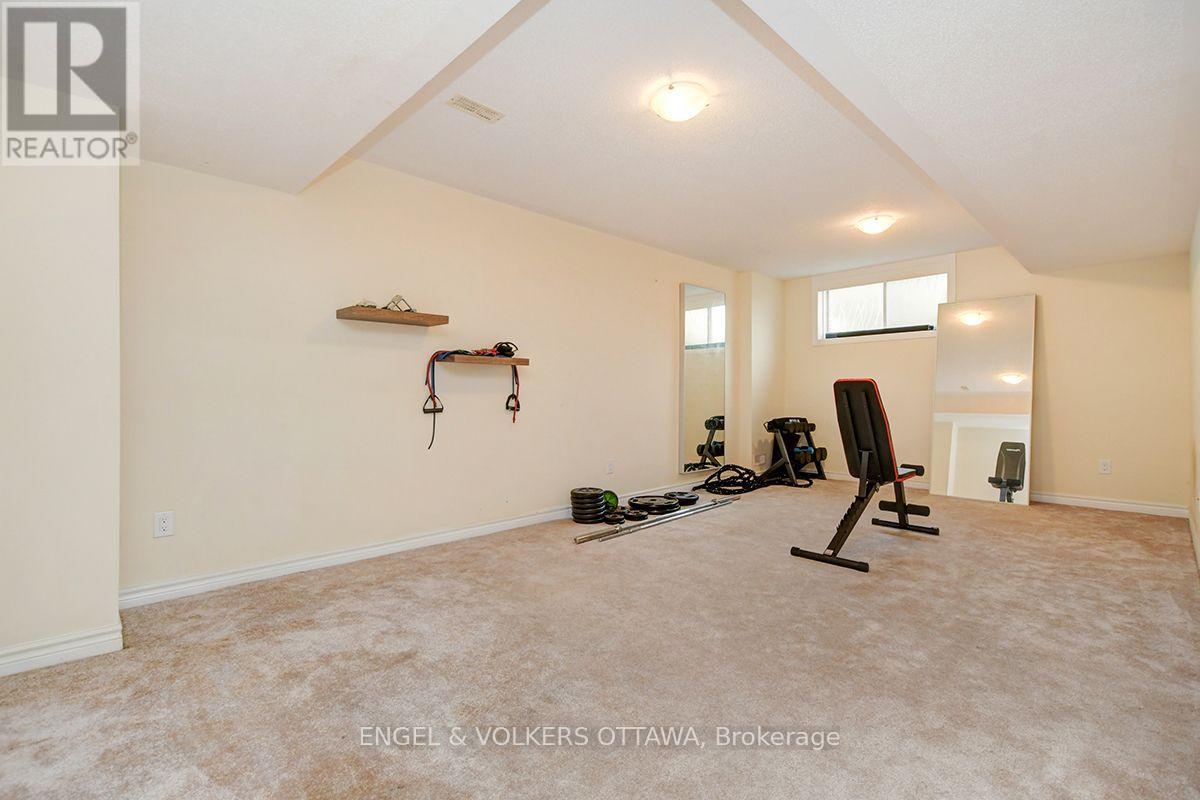 561 PETRICHOR CRESCENT - 18