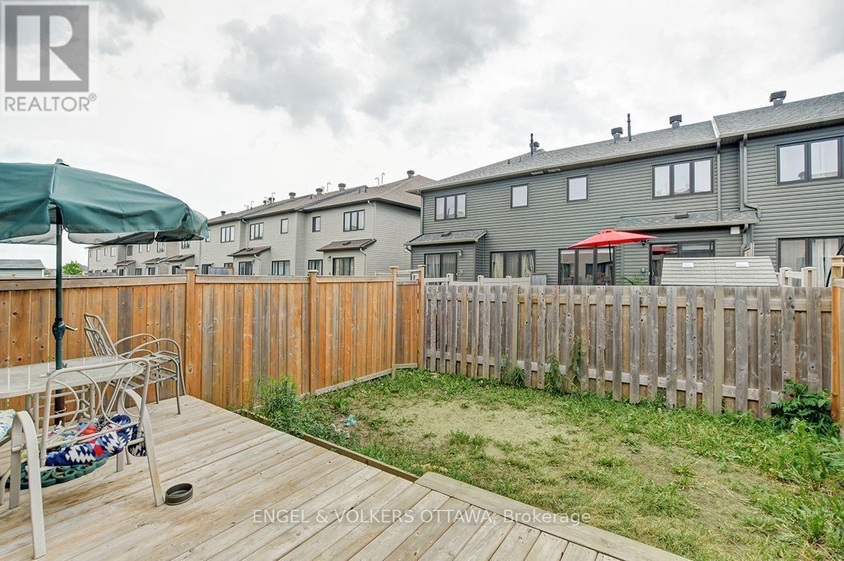 3 Bed, 3 Bath House for Sale in Ottawa – 561 PETRICHOR CRESCENT, Ottawa – MLS# X13666410 - Image 20
