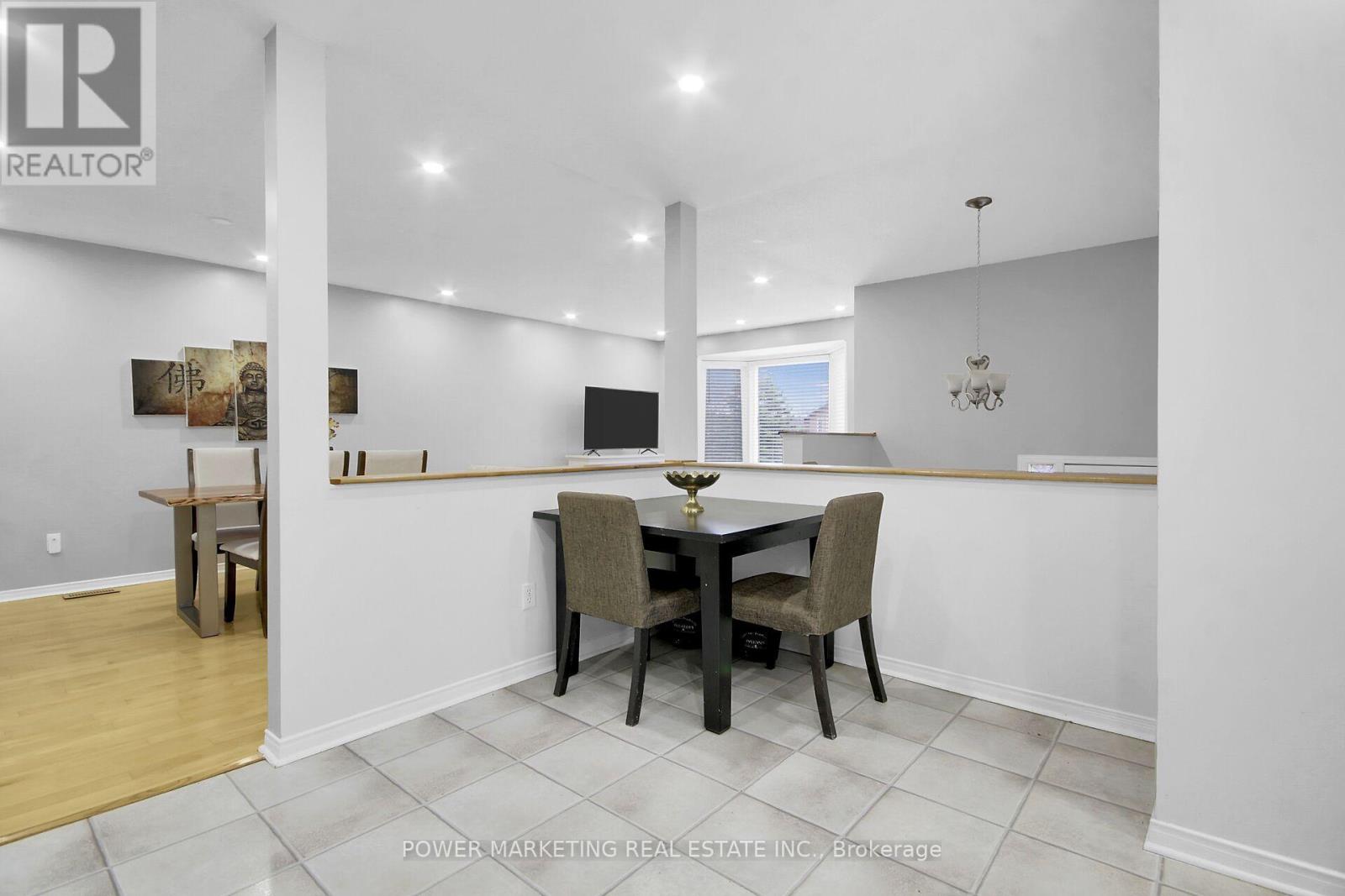 181 MOUNTSHANNON DRIVE - 16
