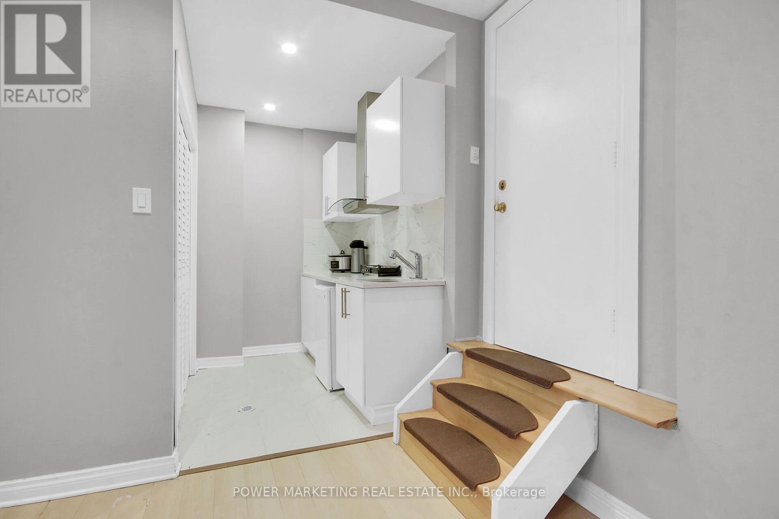 4 Bed, 2 Bath House for Sale in Ottawa – 181 MOUNTSHANNON DRIVE, Ottawa – MLS# X13666418 - Image 42