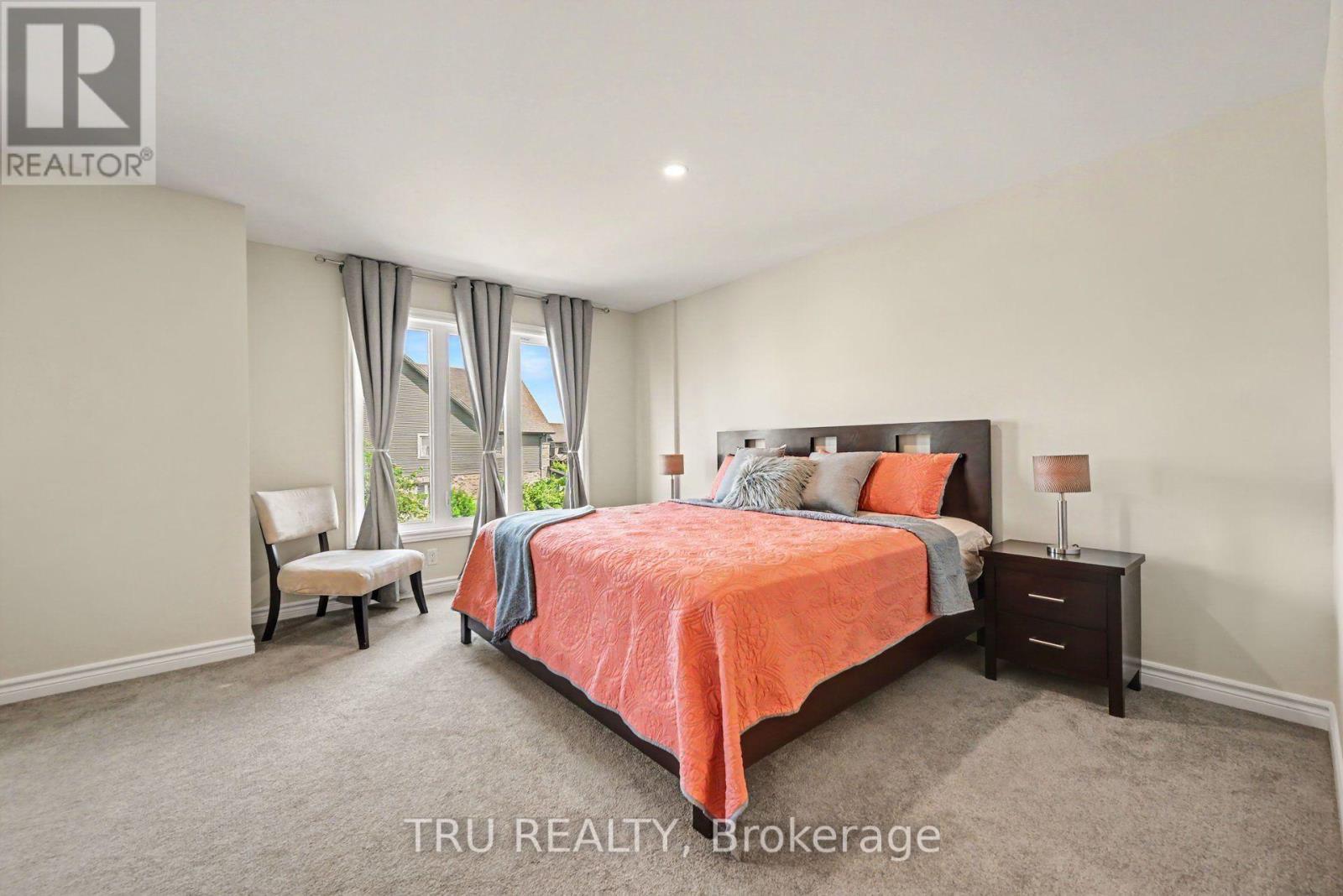 106 LAVATERA STREET - 18