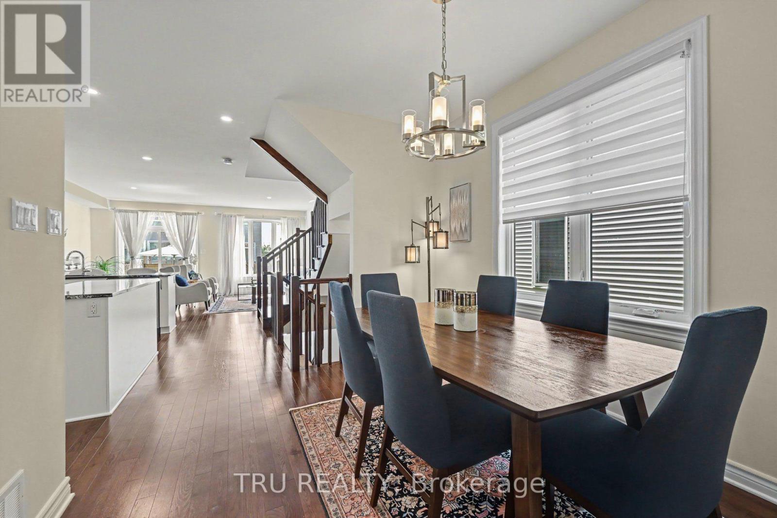 106 LAVATERA STREET - 6