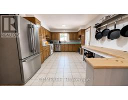 Kitchen - 6310 Matchette Road, Lasalle, ON N9J2J7 Photo 6