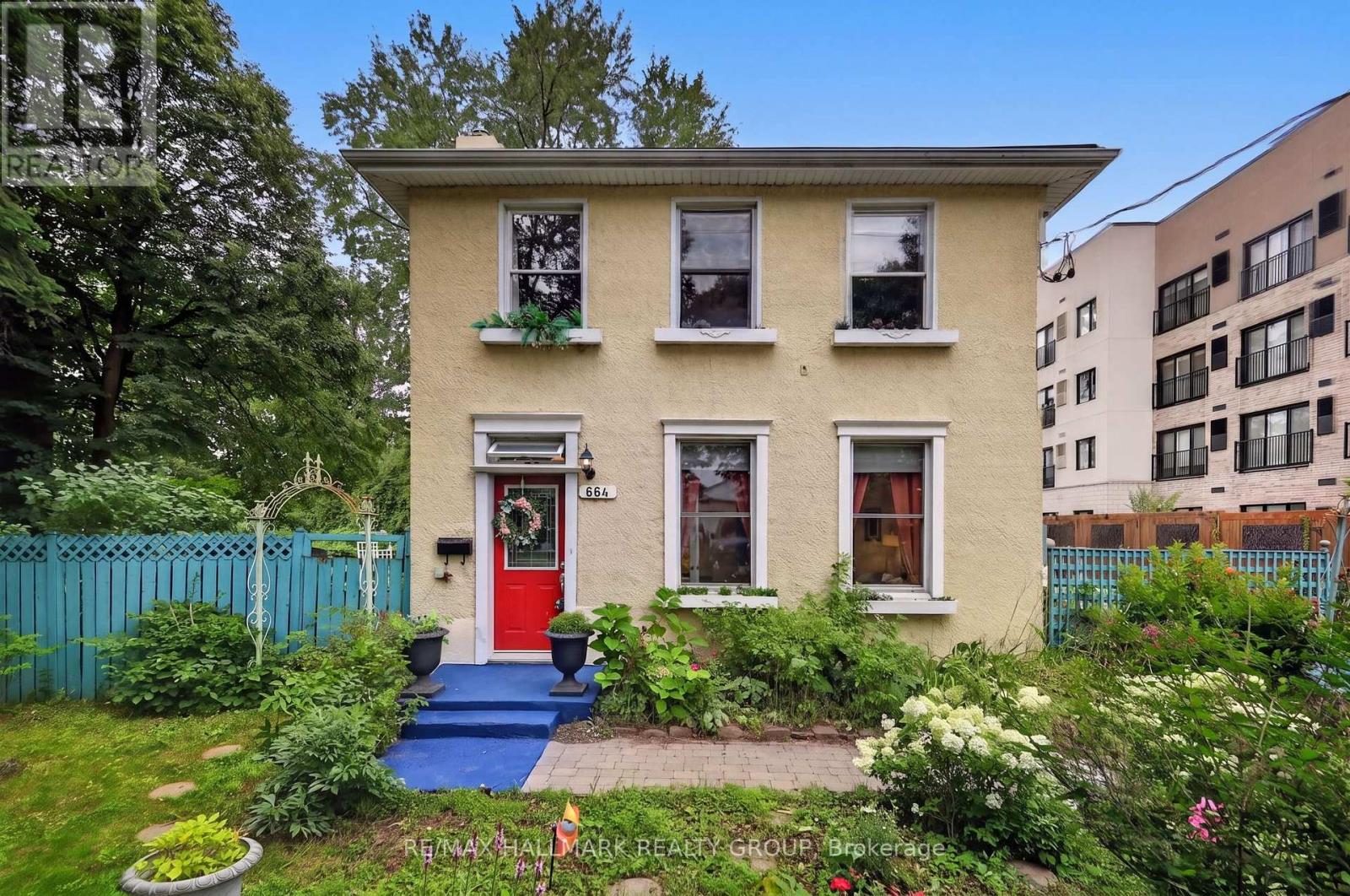 664 CENTER STREET - 1