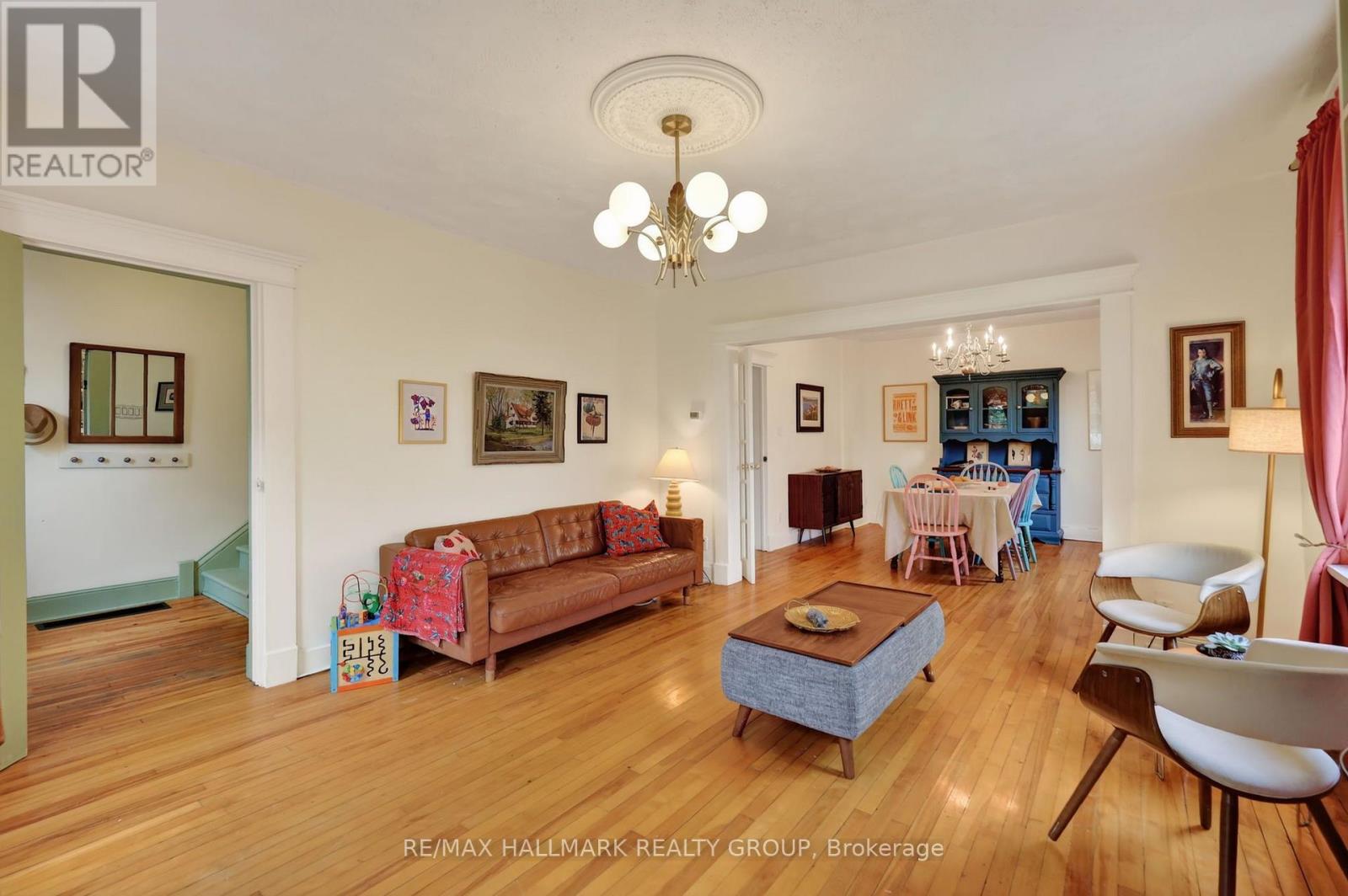 664 CENTER STREET - 5
