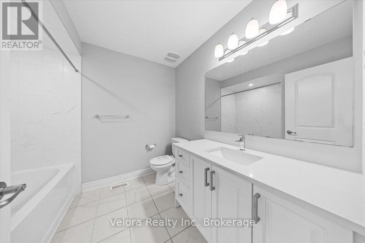 3 Bed, 3 Bath House for Sale in Ottawa – 557 FLAGSTAFF DRIVE, Ottawa – MLS# X13666522 - Image 31
