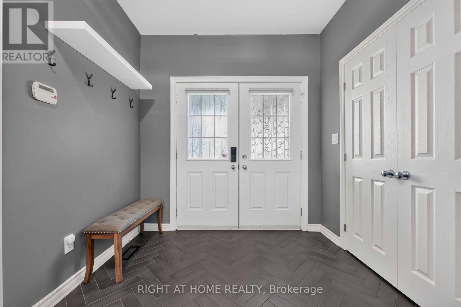 168 STEEPLE CHASE DRIVE - 2