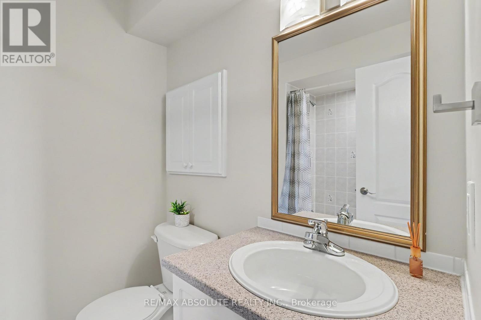 2 Bed, 3 Bath House for Sale in Ottawa – 294 CRESTHAVEN DRIVE, Ottawa – MLS# X13666574 - Image 15