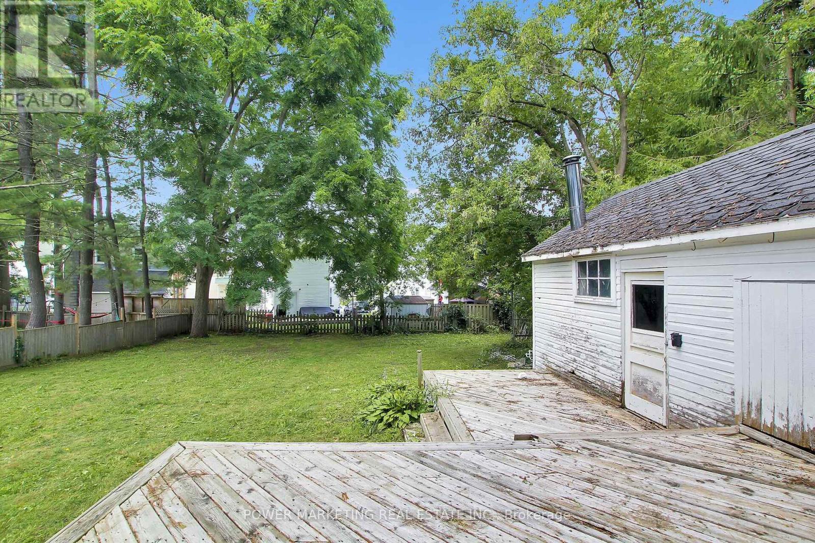 28 MONTAGUE STREET - Image 39