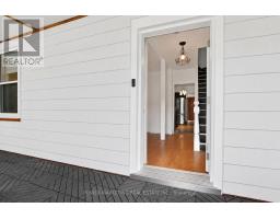 Bedroom 2 - 28 Montague Street, Smiths Falls, ON K7A2M1 Photo 6