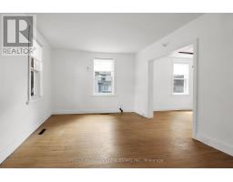 28 Montague Street, Smiths Falls, ON K7A2M1 Photo 9