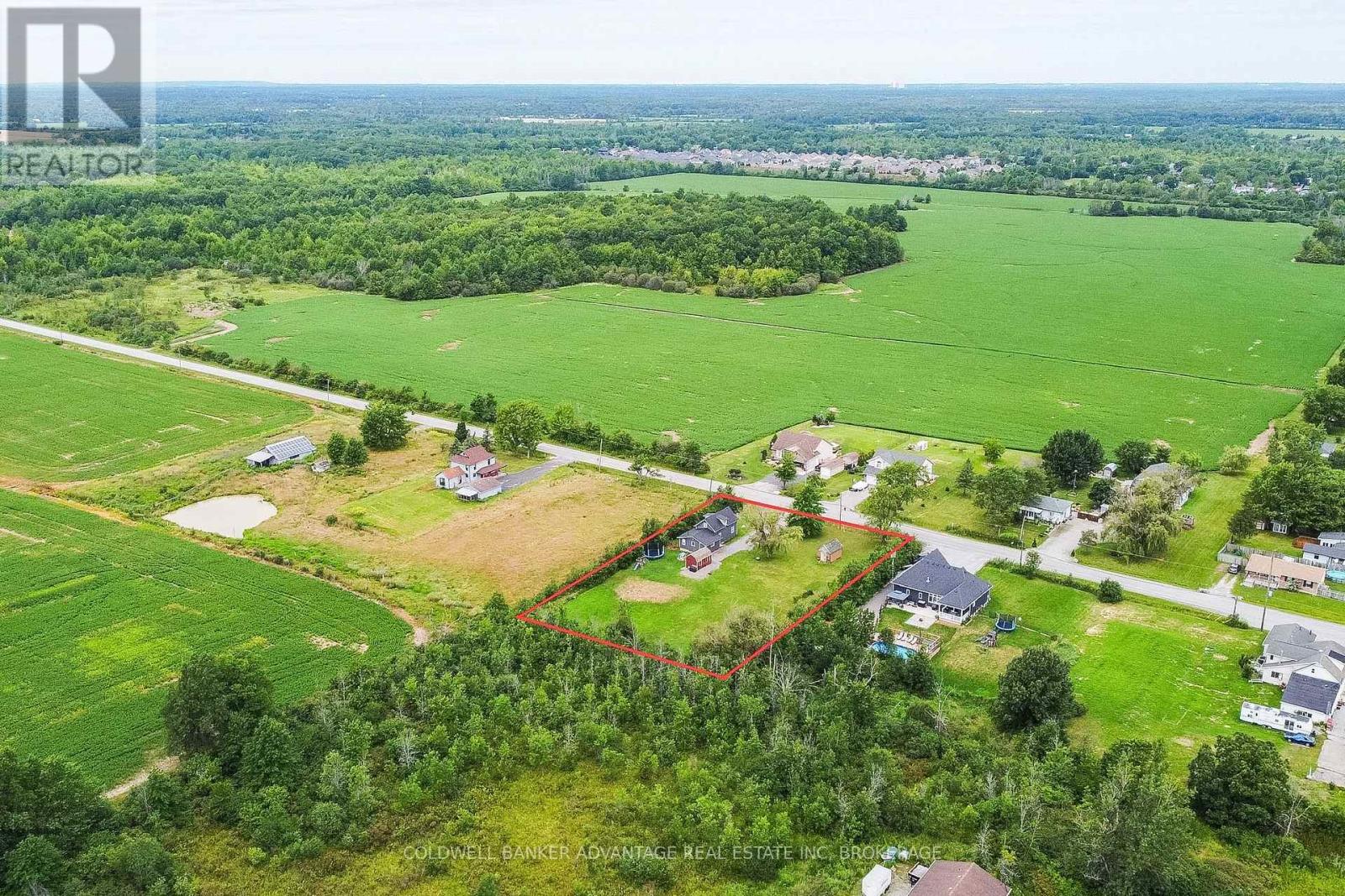 3747 BOWEN ROAD - 40