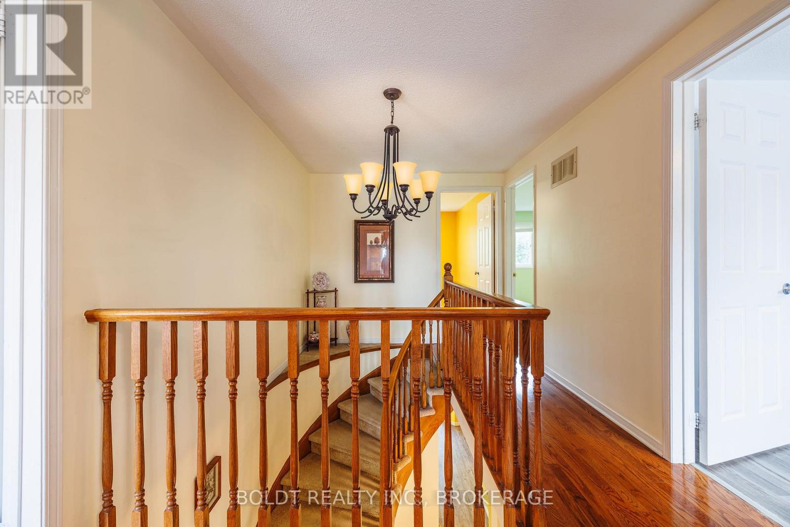 64 CARMINE CRESCENT - Image 16