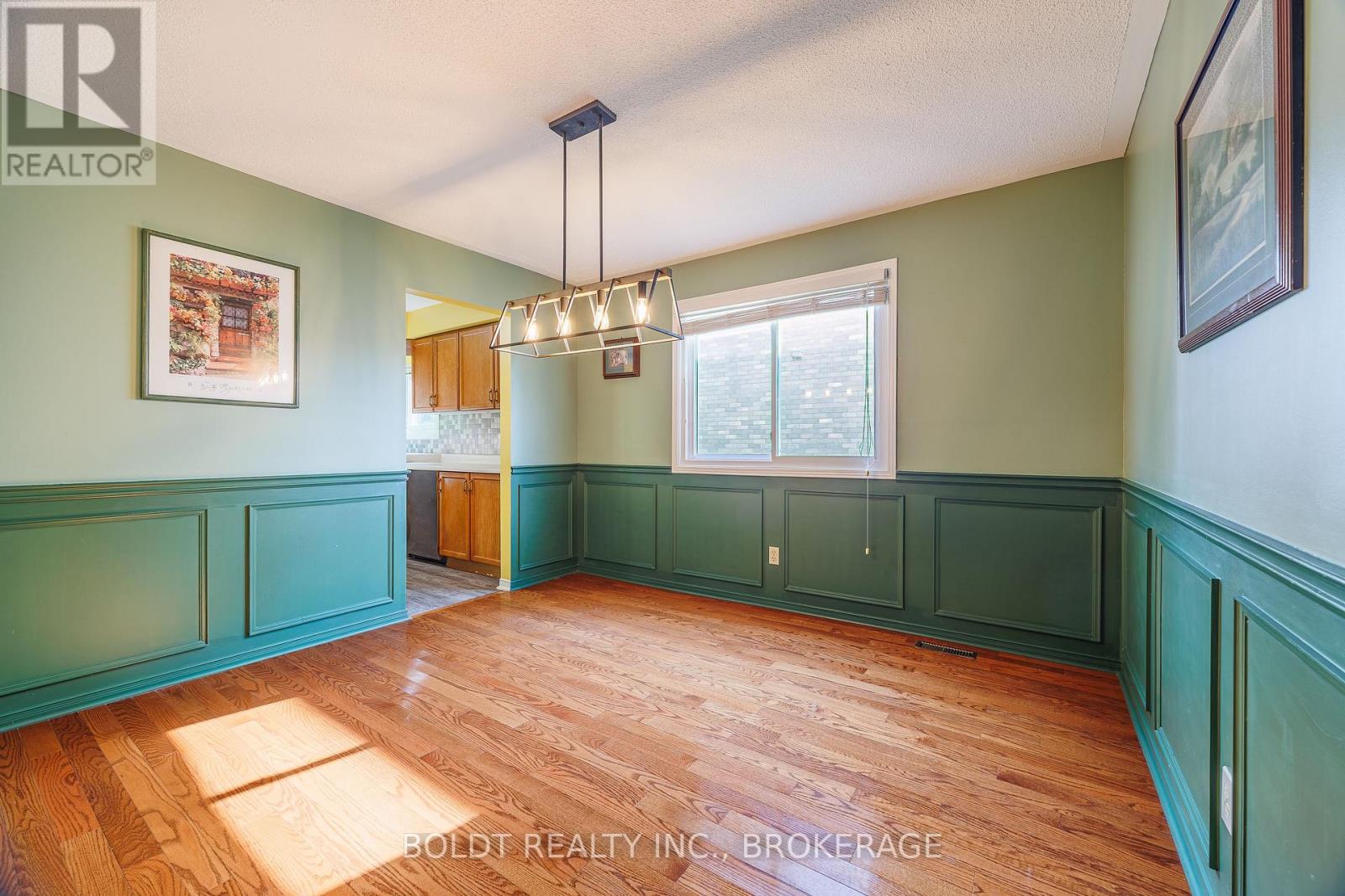 64 CARMINE CRESCENT - 5