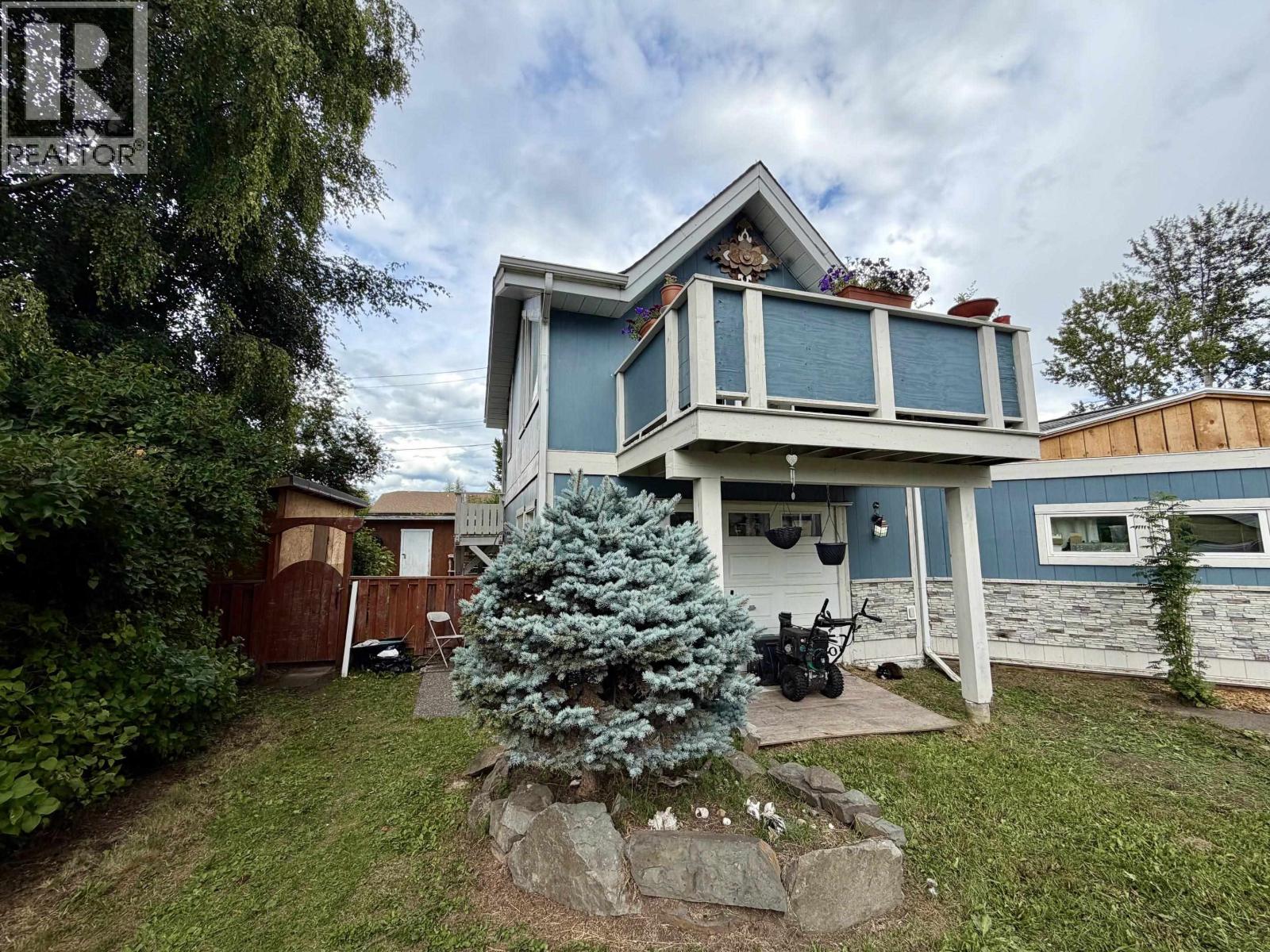 3672 BROADWAY AVENUE - 21
