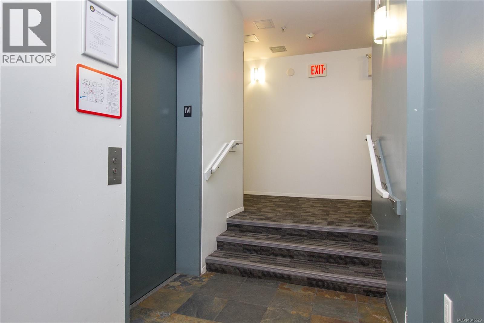 #303 932 Johnson St - 23