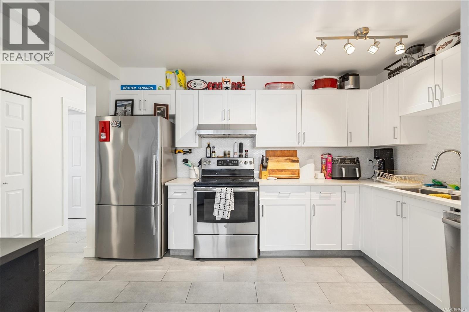 1143 Lindsay Pl - Image 61