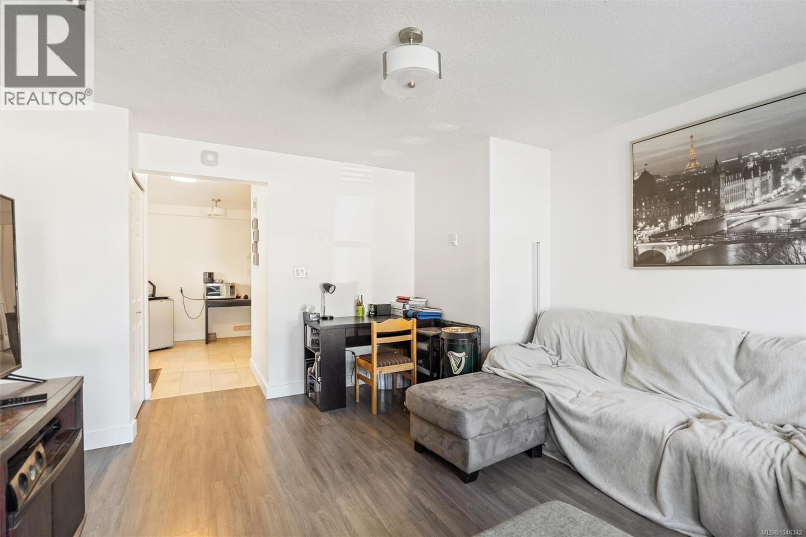 1143 Lindsay Pl - Image 63
