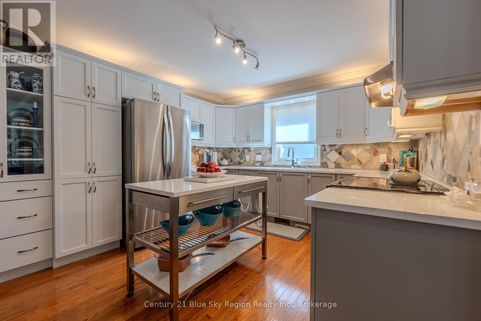 33 GOLF COURSE ROAD - 6
