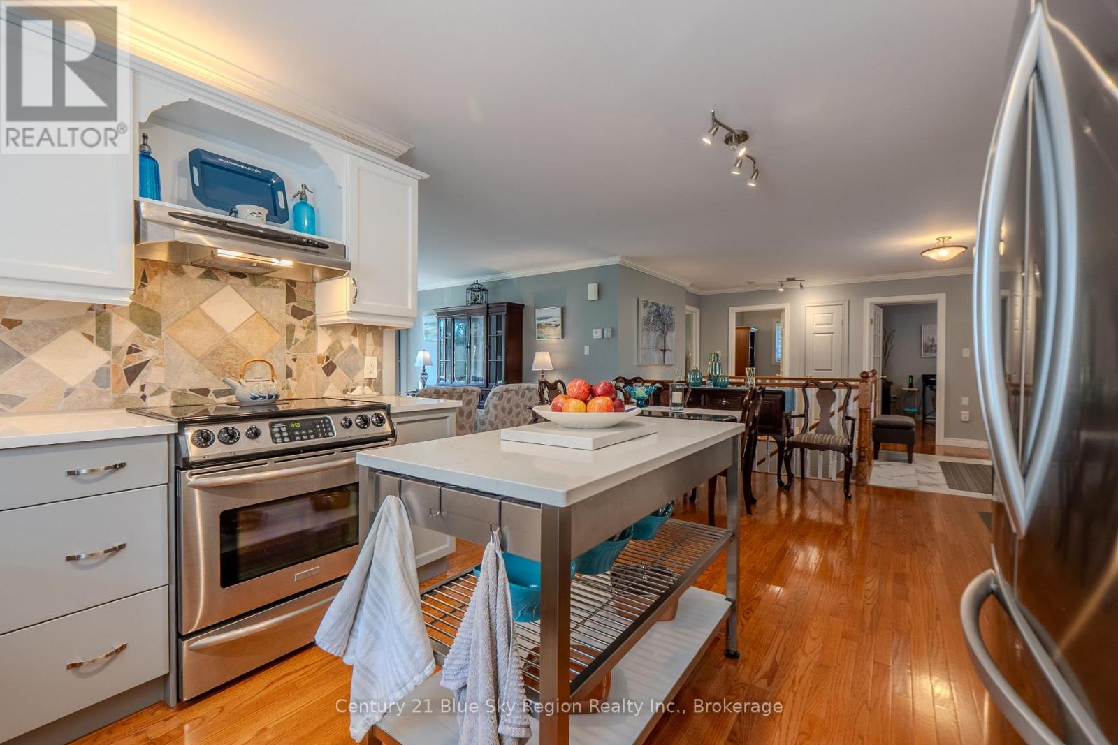 33 GOLF COURSE ROAD - Image 8