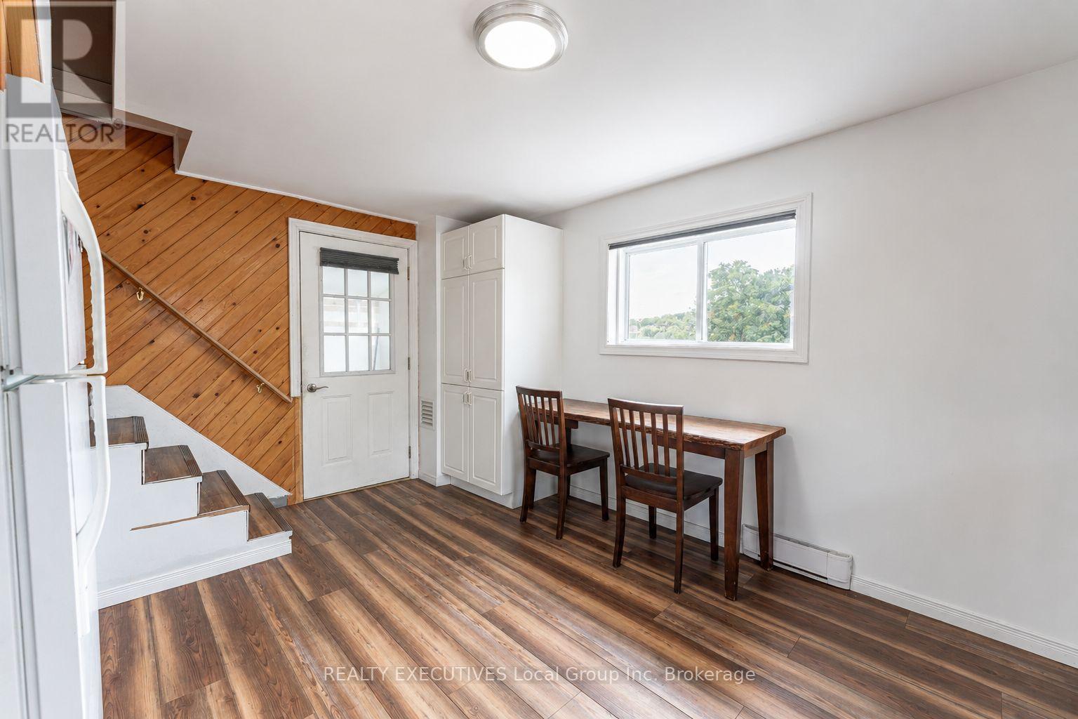 44 PRINCIPAL STREET W - Image 6