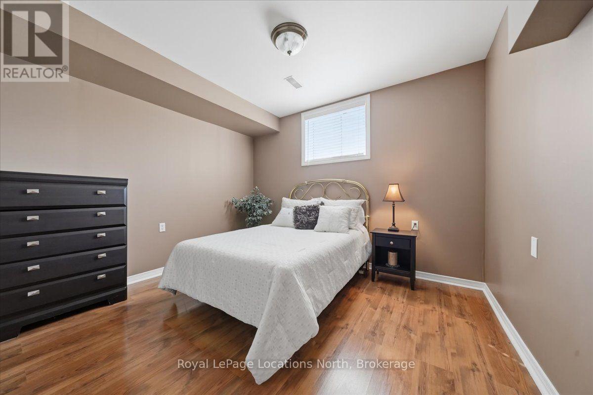 402 RAMBLEWOOD DRIVE - Image 28