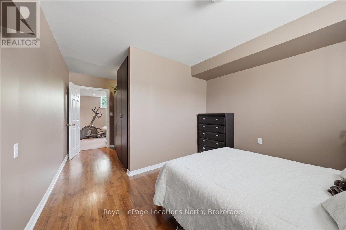 402 RAMBLEWOOD DRIVE - Image 29