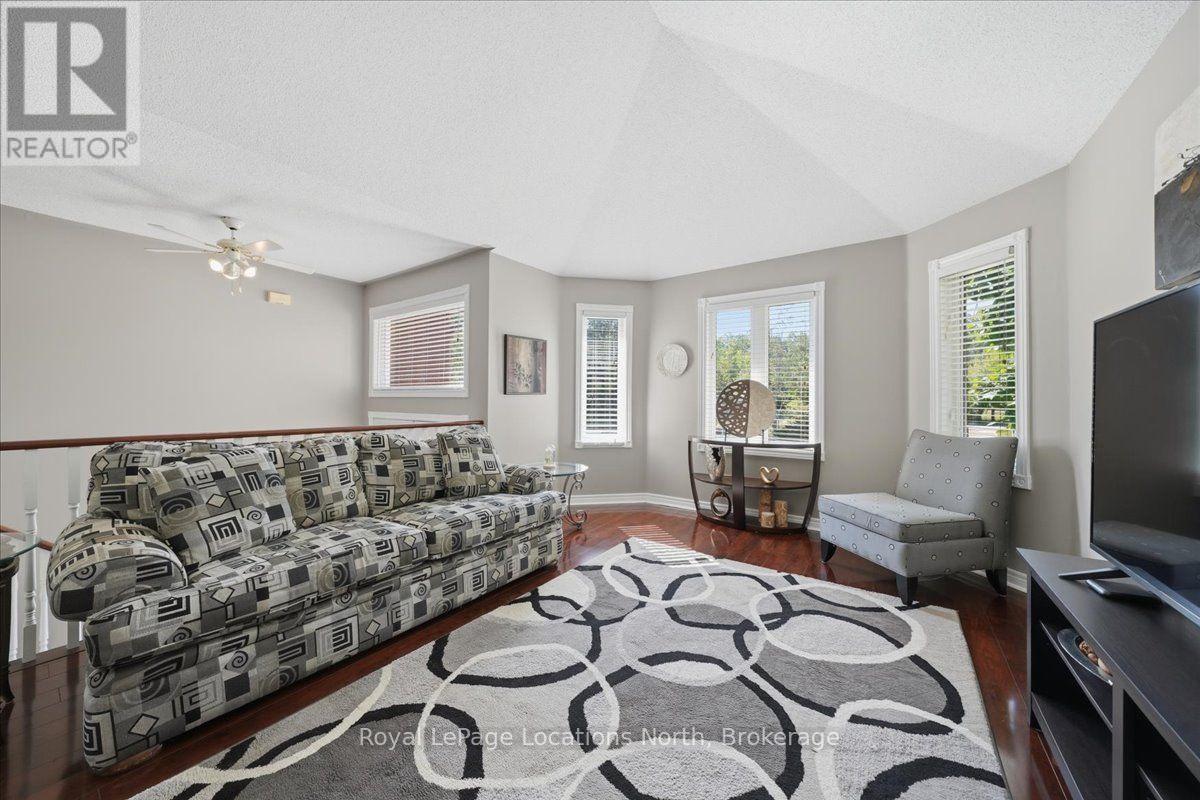 402 RAMBLEWOOD DRIVE - Image 6