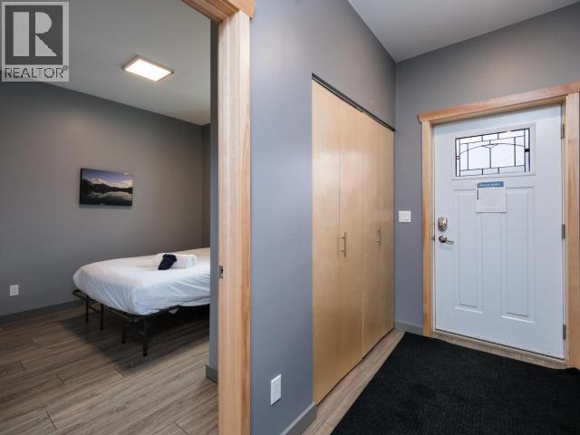 44 EUGENE AVENUE - Image 3