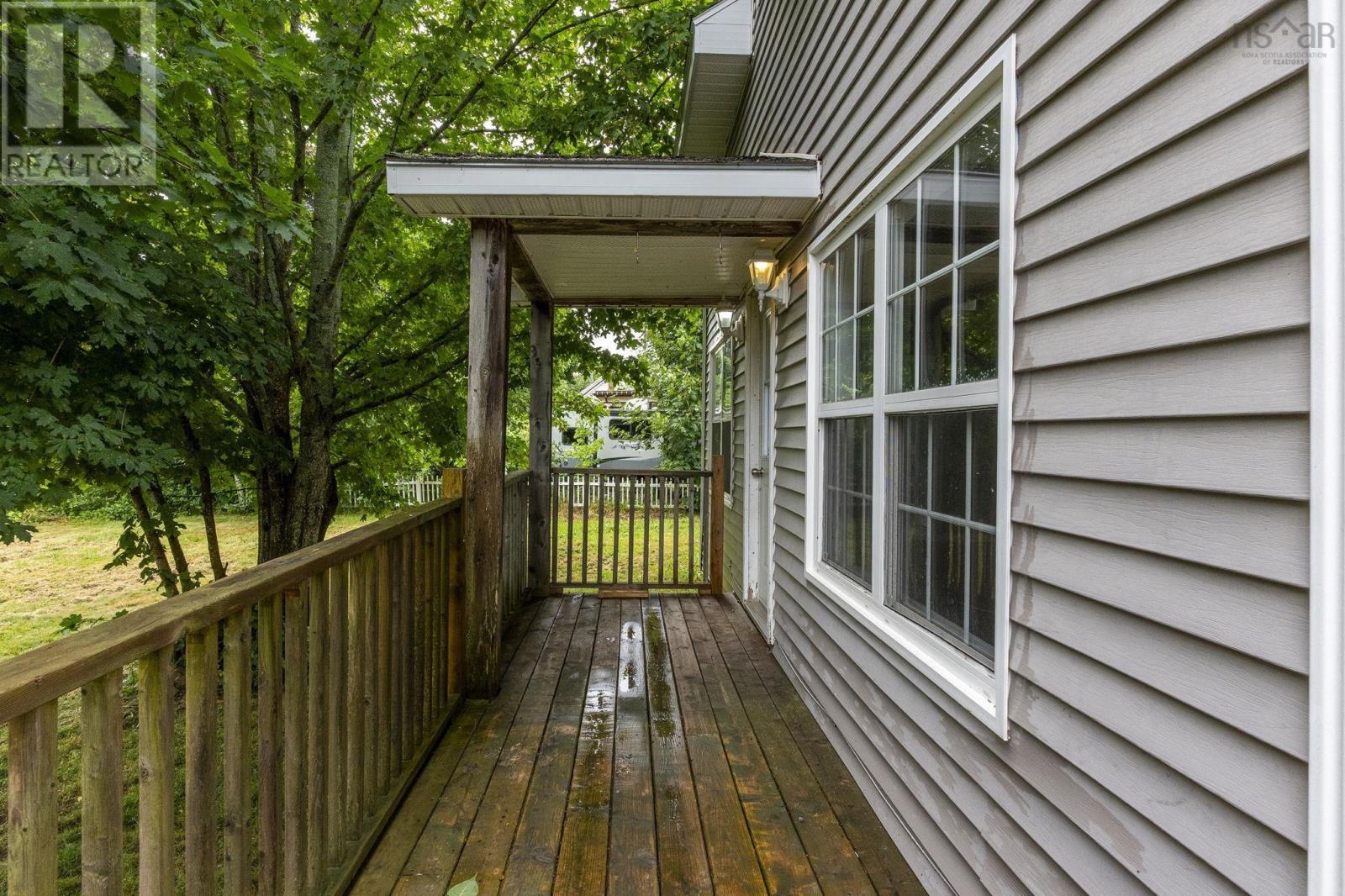 623 Main Street - 36
