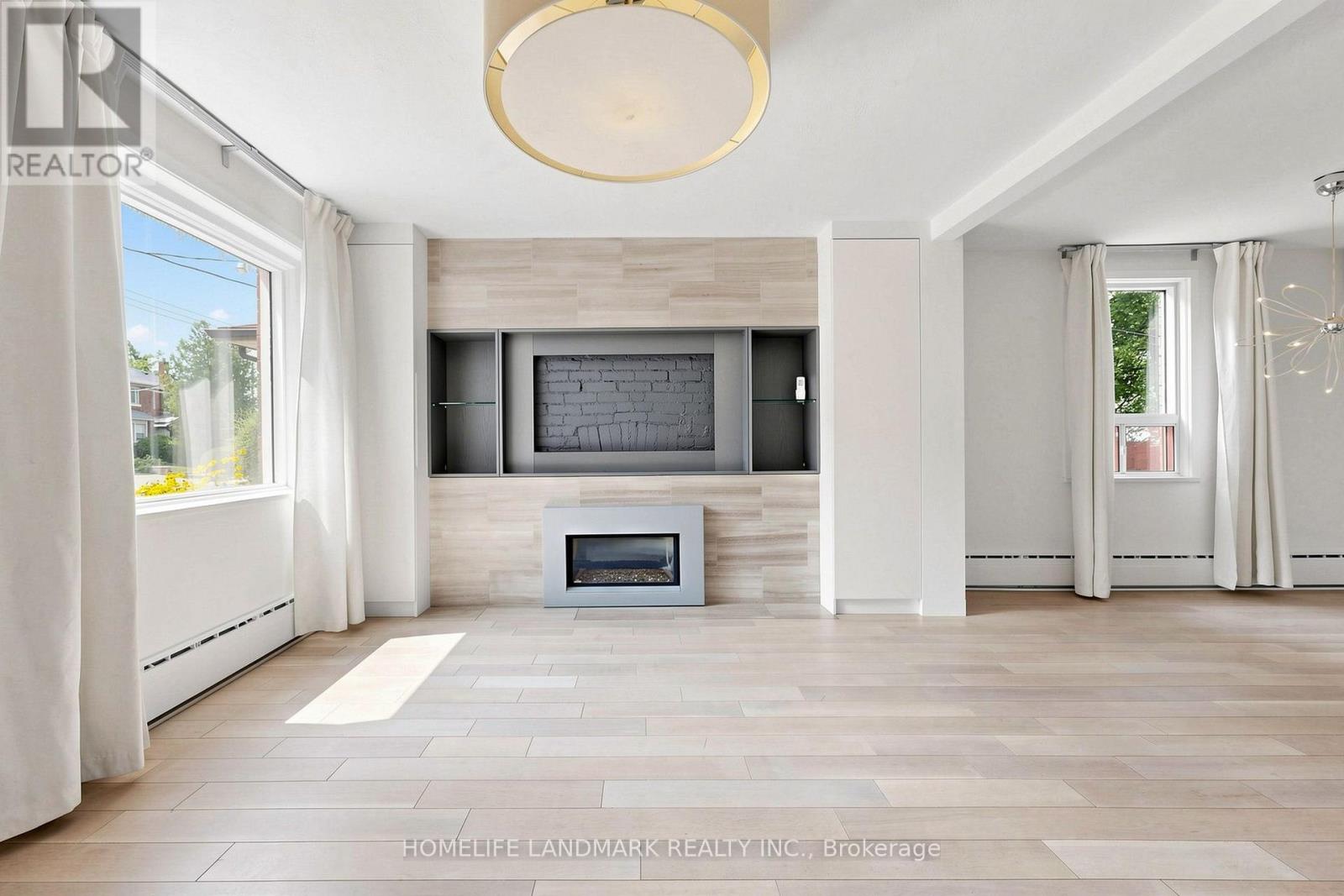 190 LAWRENCE AVENUE W - 11